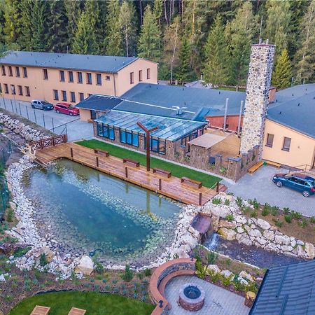 Lopusna Dolina Resort 스비트 외부 사진